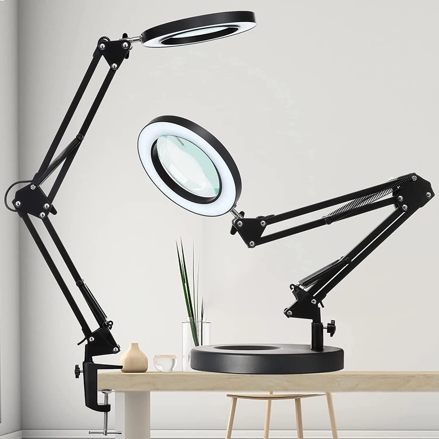 Desk lamp